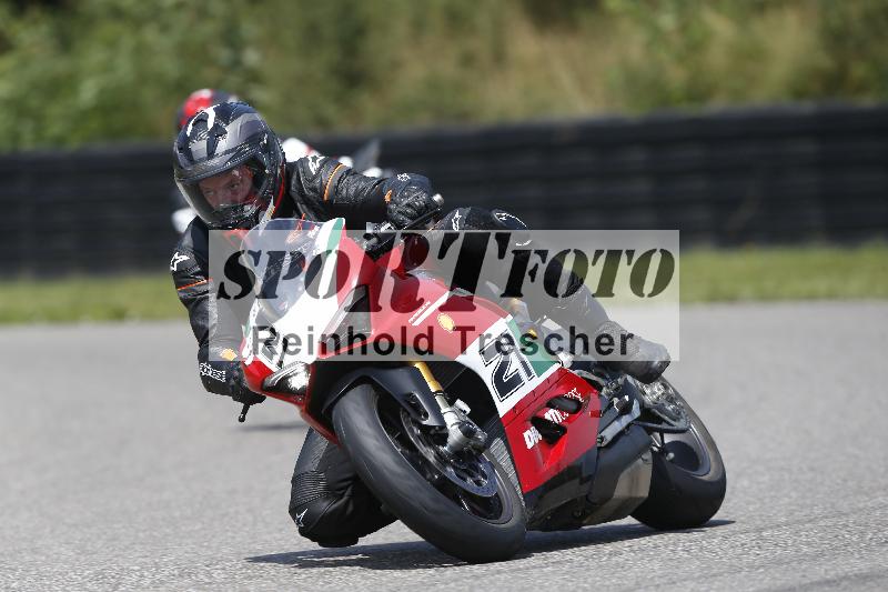 /27 12.06.2025 Ducati Schweiz Trackday Warmup  ADR/gelb-jeaune/9
